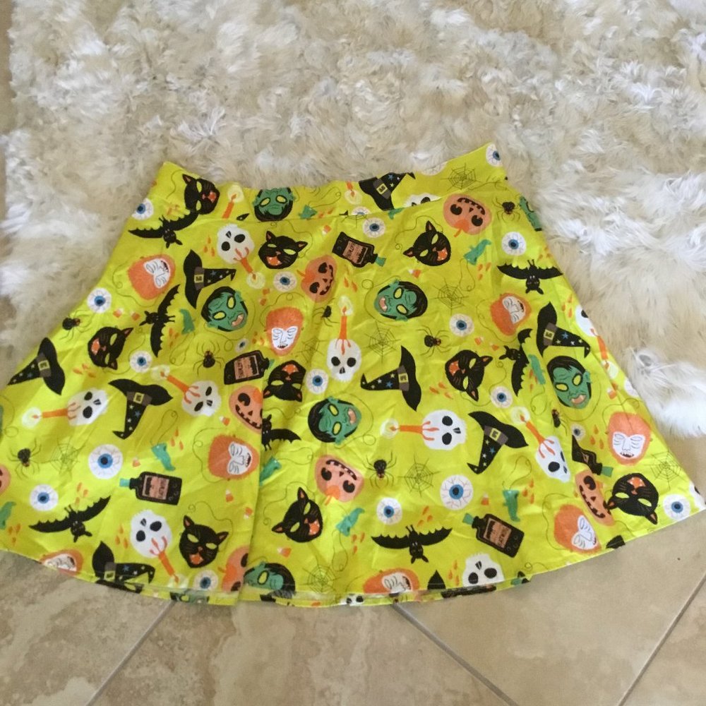 Retrolicious Monster print skirt size 2x New